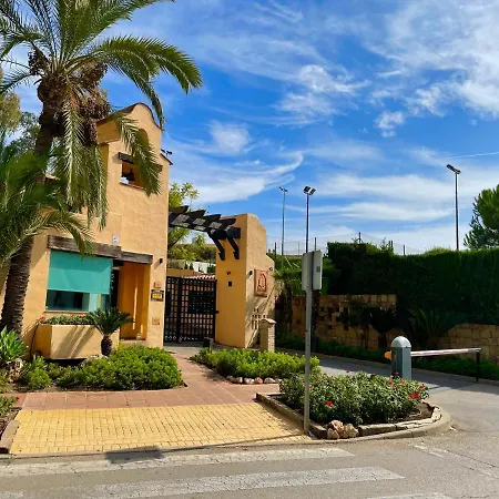 Apartment Next To The El Campanario, Atalaya Golf *